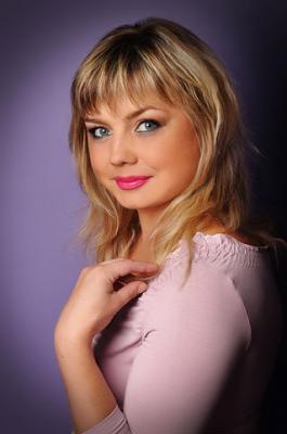 Single female Yana, 47 y/o, from Kharkv, looking for male, girls for . Women from Ukraine. I'm honest lady who loves being surrounded by family and friends. Loyal,passionate,generous,giving,
affectionate,sexual,supportive,sensitiveand a good listener who is easy to get along with. I'm outgoing and very spontaneous..