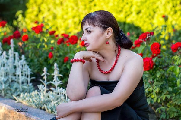 Single female Tatiana, 52 y/o, from Kharkov, looking for male, girls for . Women from Ukraine. To start with, I am a woman of action and movement. I am not lazy and can do many things simultaneously. Affection and soft-heartedness are my main features. .